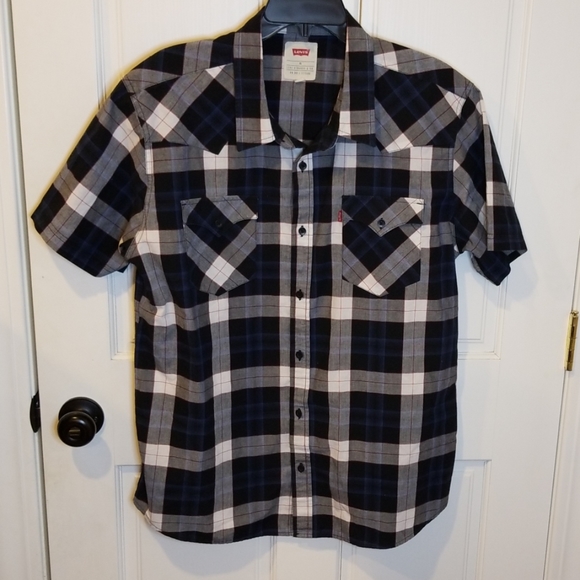 Levi's Other - Levi's Blue Gray Plaid XL Men's Short Sleeve